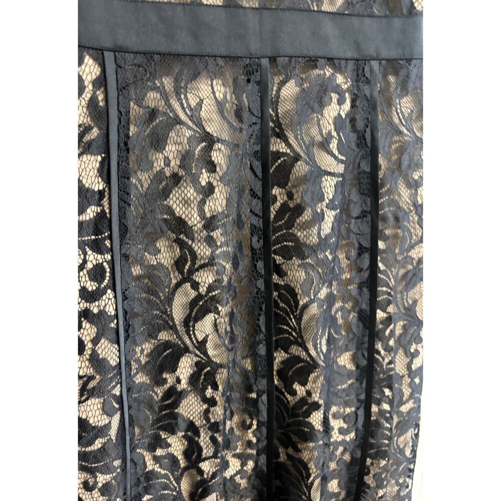 Ann Taylor Loft Black Lace Fit & Flare Dress Size 2 Nude Lined Midi Cocktail EUC - Picture 8 of 10
